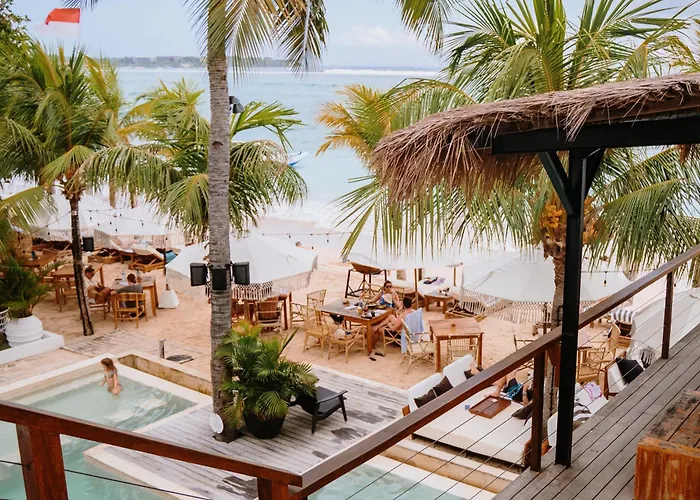 Ohana's Beachfront & Club リゾート 4*