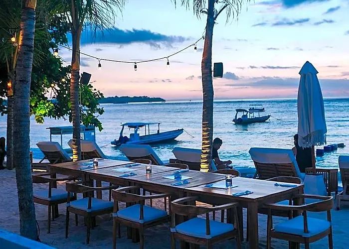 Ohana's Beachfront & Club リゾート レンボンガン島