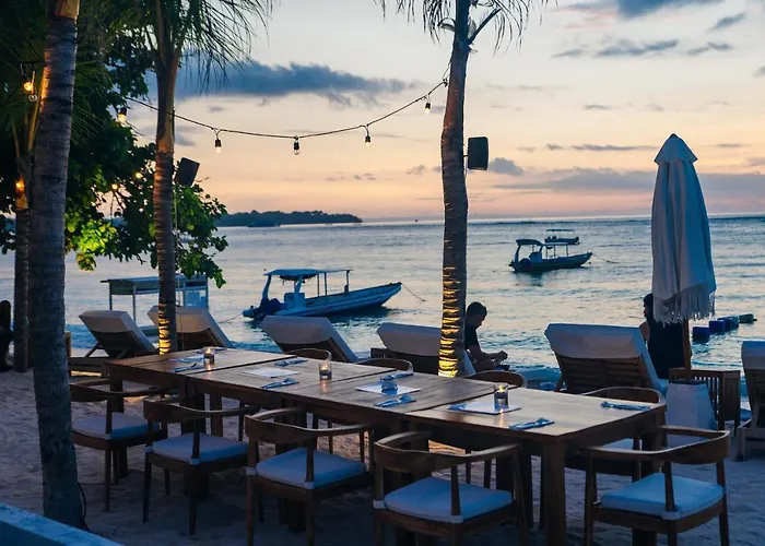 リゾート Ohana's Beachfront & Club レンボンガン島